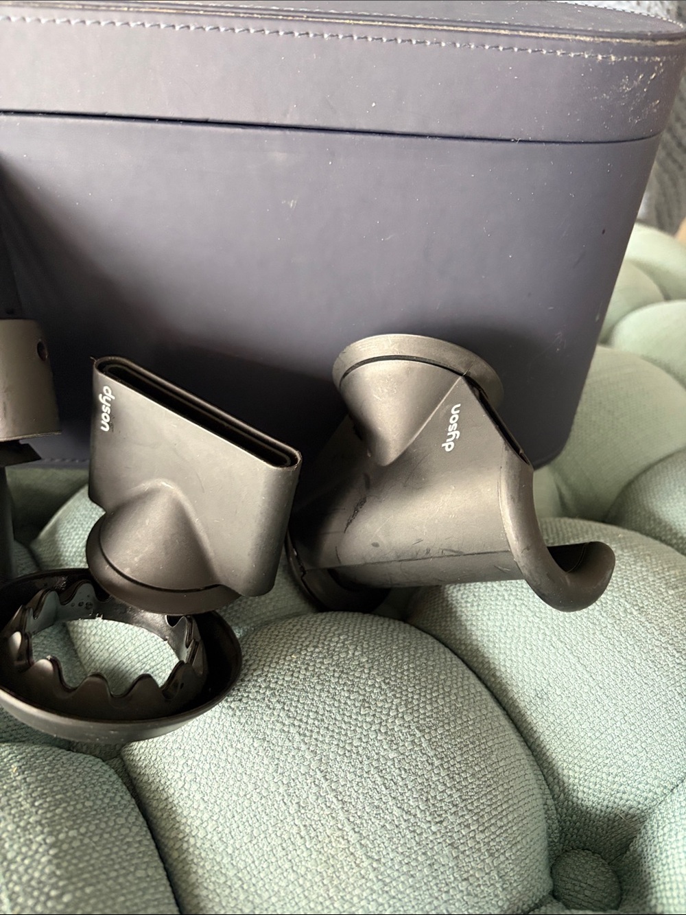 Dyson supersonic hairdryer accessory set(5) & Travel Case - Picture 5 of 7